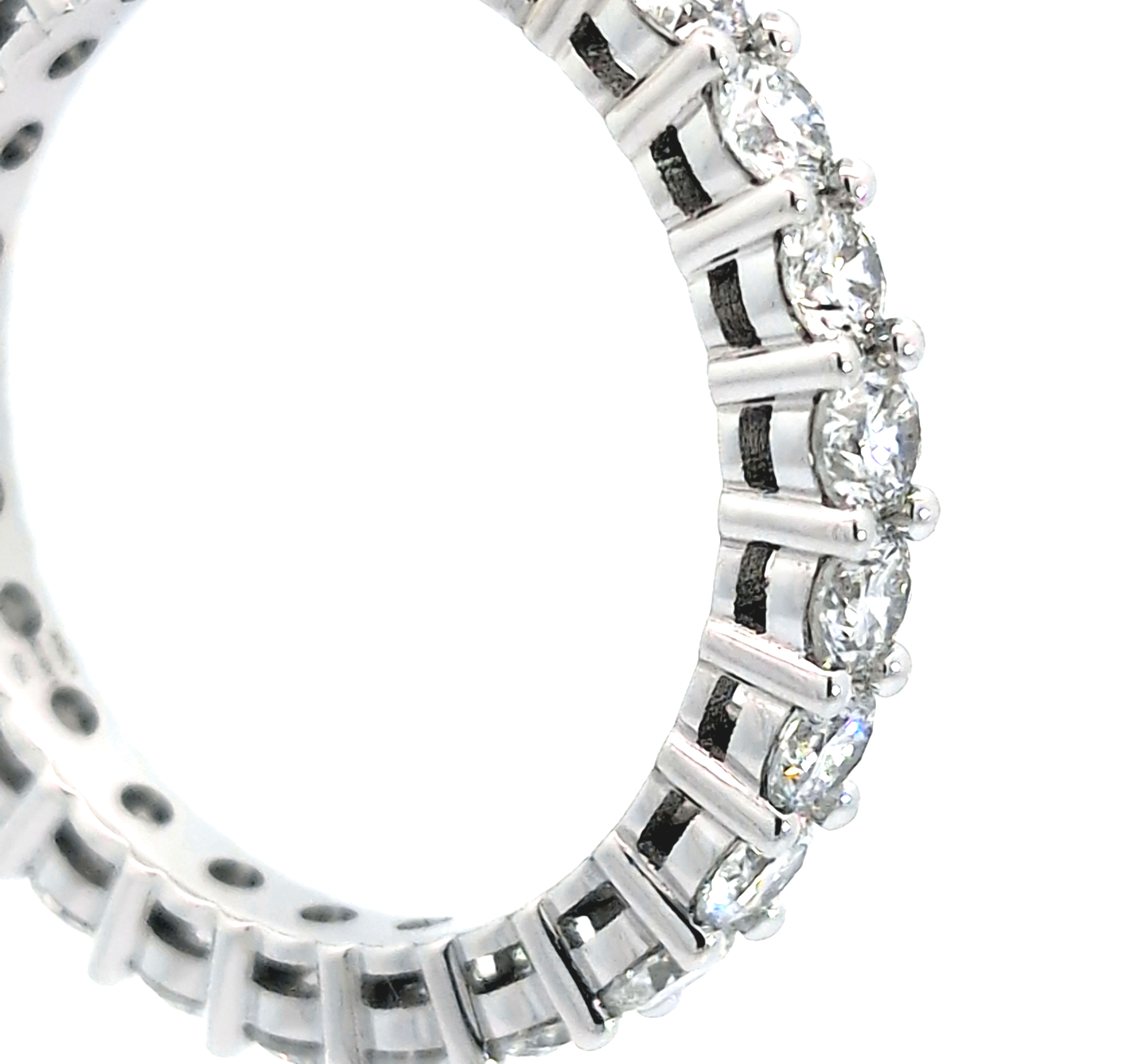 Elegant Diamond Eternity Ring