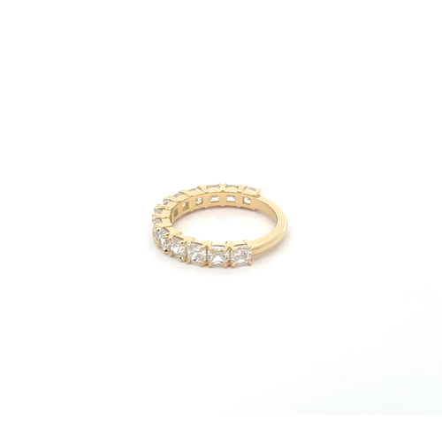 18k Yellow gold Eternity band with 13 cushion cut diamonds