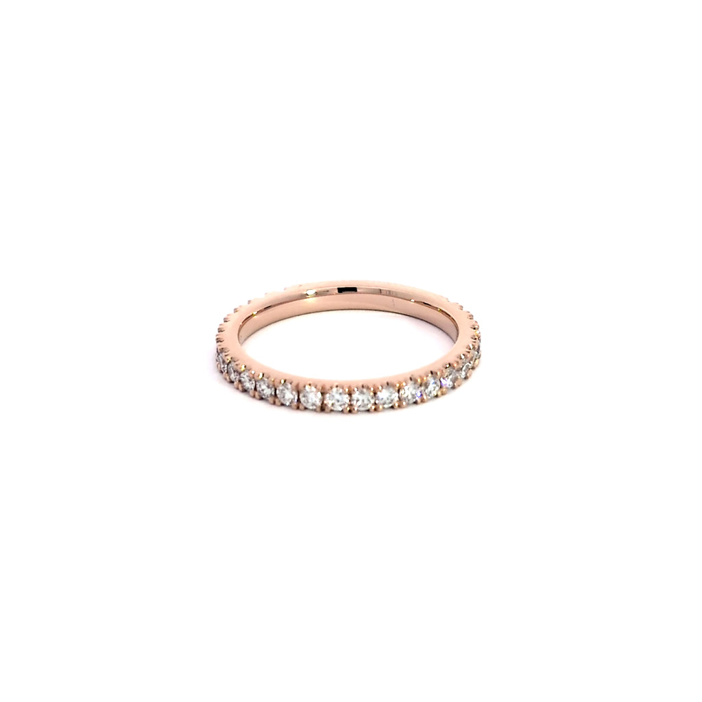 Elegant Rose Gold Diamond Ring