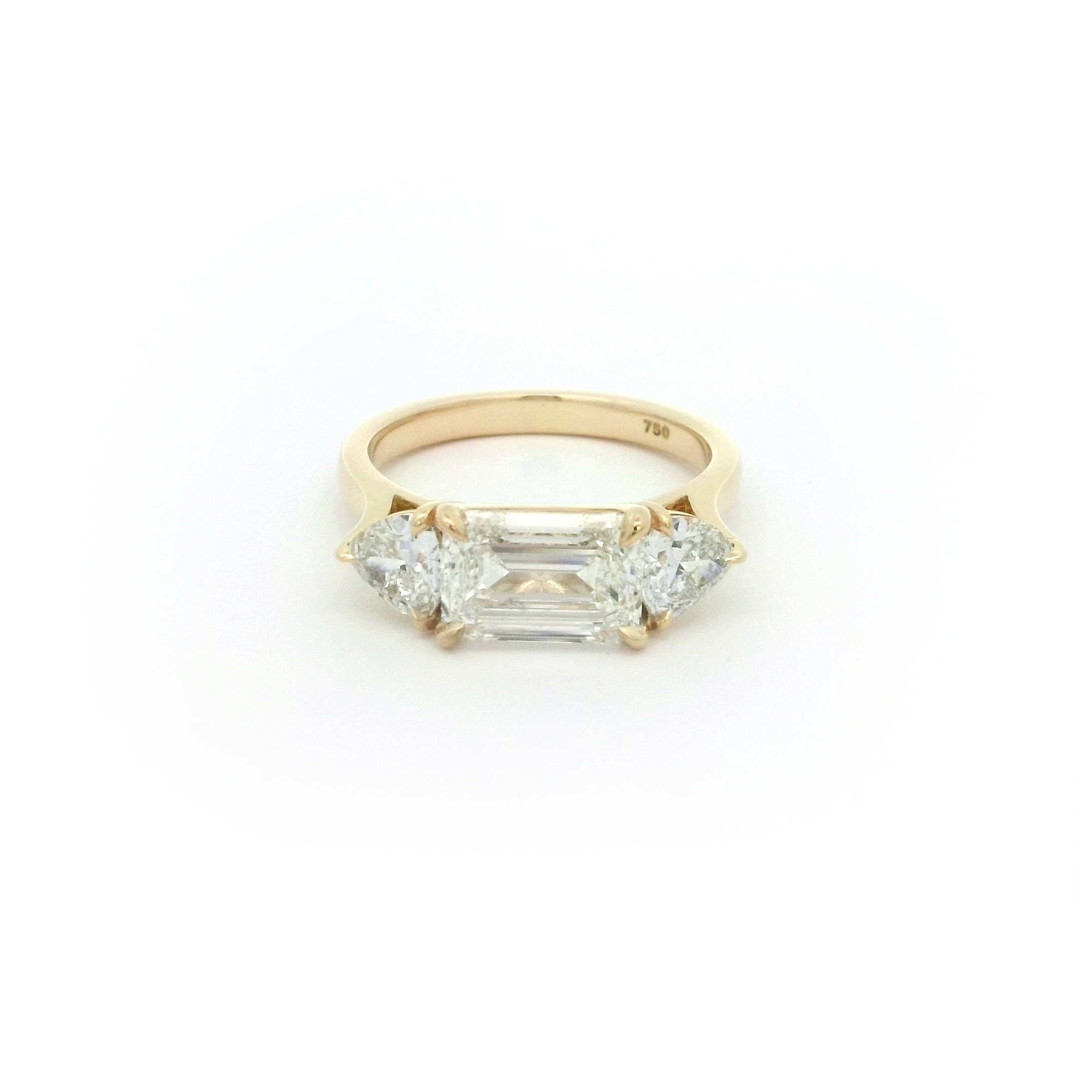 Elegant Three-Stone Diamond Ring