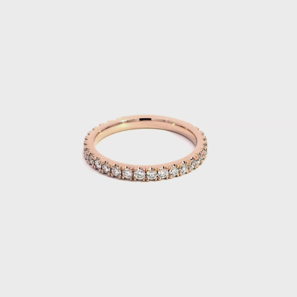 Elegant Rose Gold Diamond Ring
